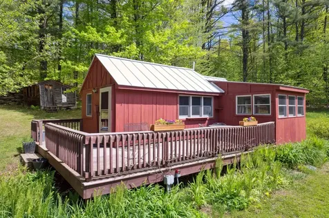 1176 Cross Road Strafford VT 05070