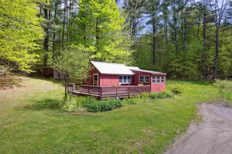 1176 Cross Road Strafford VT 05070