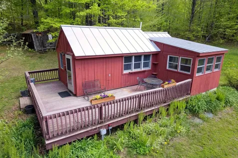 1176 Cross Road Strafford VT 05070