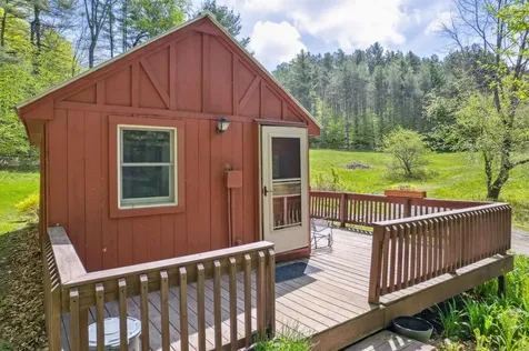 1176 Cross Road Strafford VT 05070