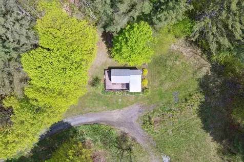 1176 Cross Road Strafford VT 05070