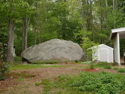 102 Boxwood Lane Raymond NH 03077
