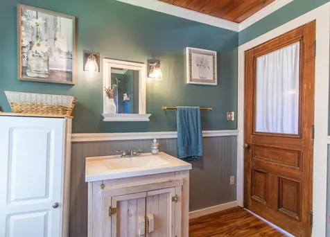 174 Andrews Road Holland VT 05830