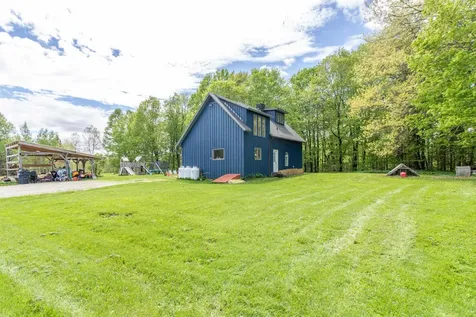 174 Andrews Road Holland VT 05830