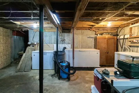 174 Andrews Road Holland VT 05830