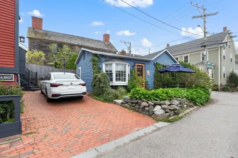 112 Mechanic Street Portsmouth NH 03801
