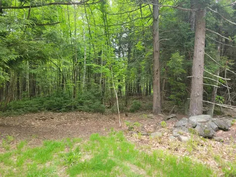 L1-7 Old Turnpike Road Epsom NH 03234