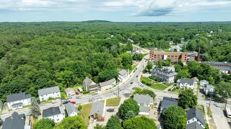 58 Pickering Road Rochester NH 03867