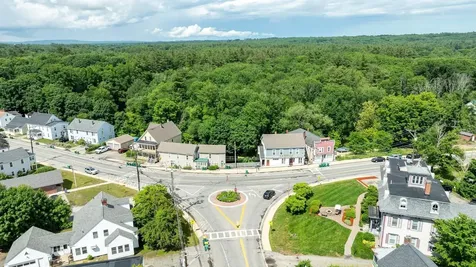 58 Pickering Road Rochester NH 03867