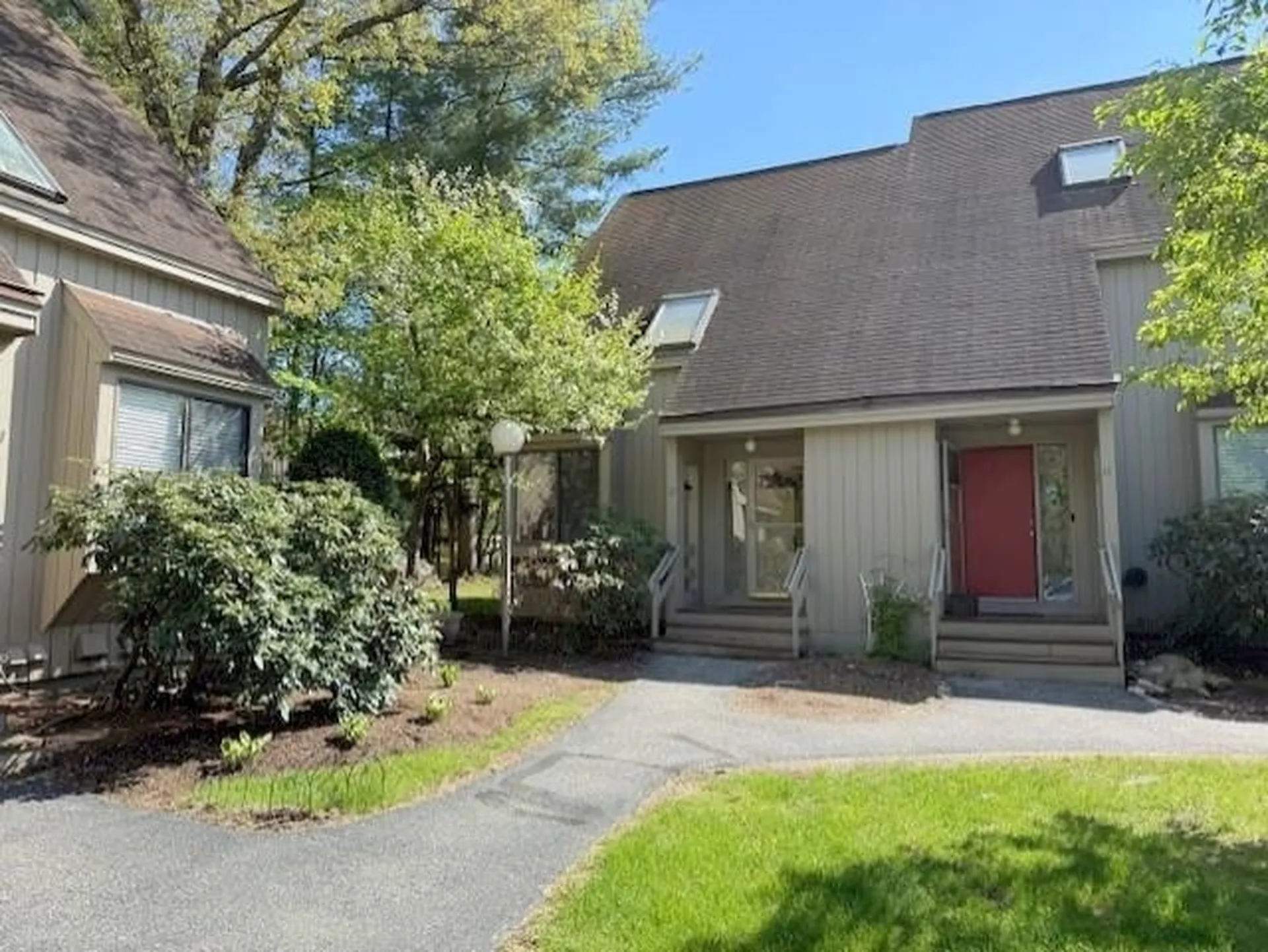 12 Belmont Court Bedford NH 03110