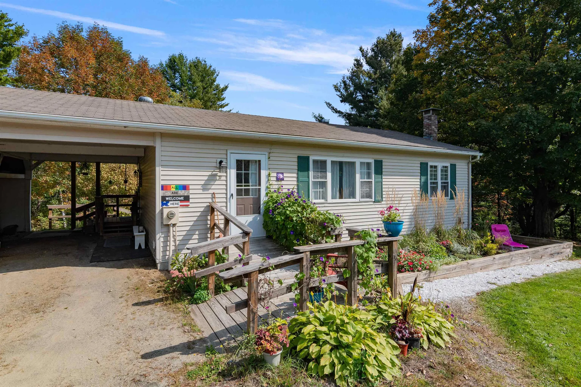 71 Scottsdale Road Newport City VT 05855