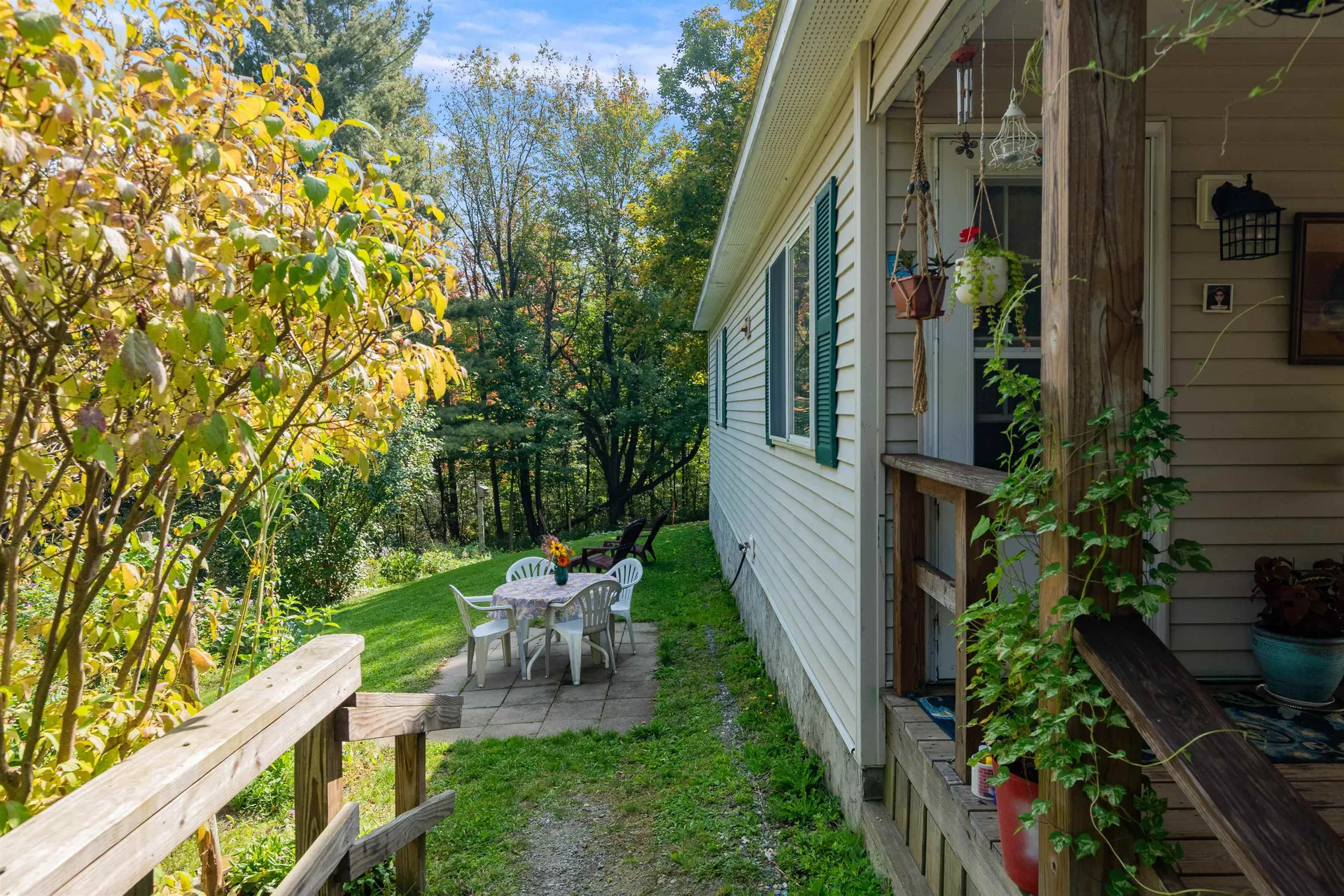 71 Scottsdale Road Newport City VT 05855