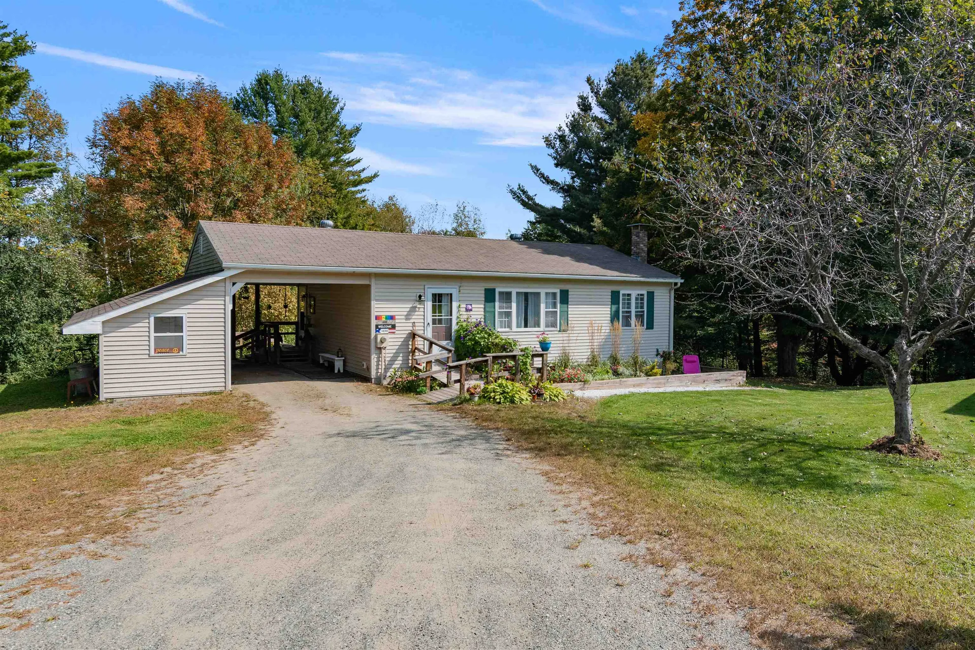 71 Scottsdale Road Newport City VT 05855