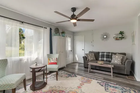 71 Scottsdale Road Newport City VT 05855