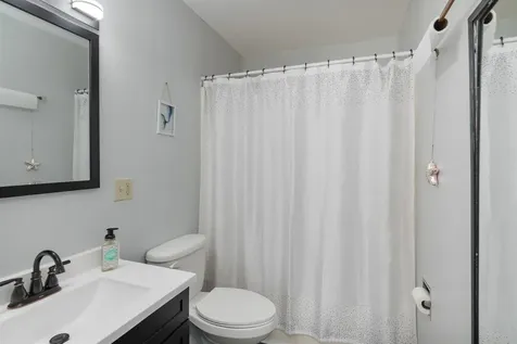 71 Scottsdale Road Newport City VT 05855