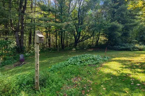 71 Scottsdale Road Newport City VT 05855