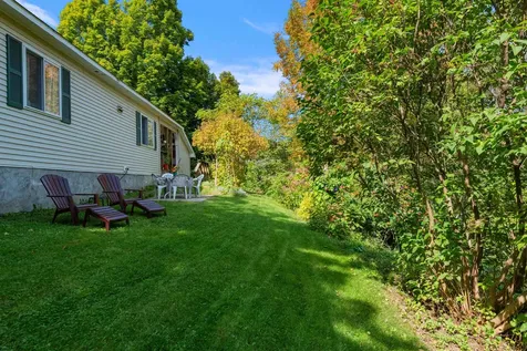 71 Scottsdale Road Newport City VT 05855