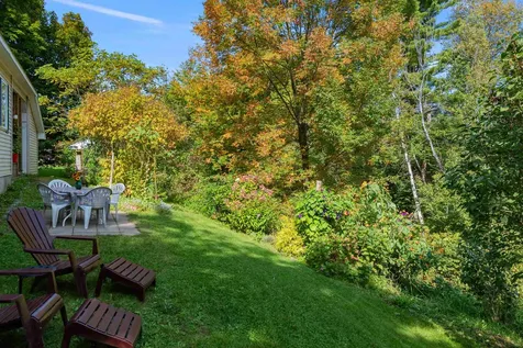 71 Scottsdale Road Newport City VT 05855