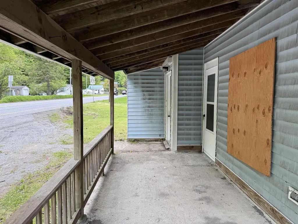 858 Vt Route 9 Woodford VT 05201