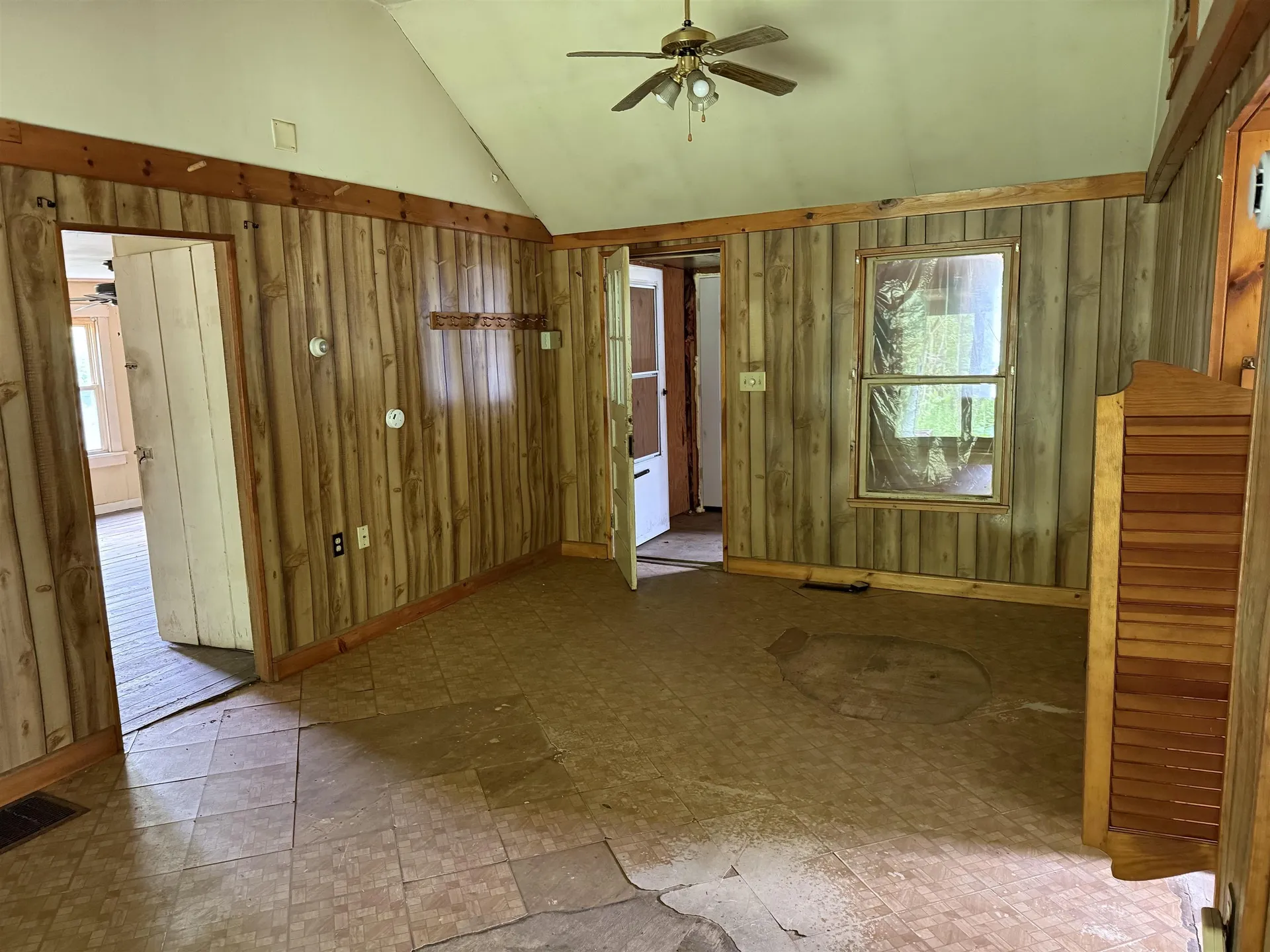 858 Vt Route 9 Woodford VT 05201