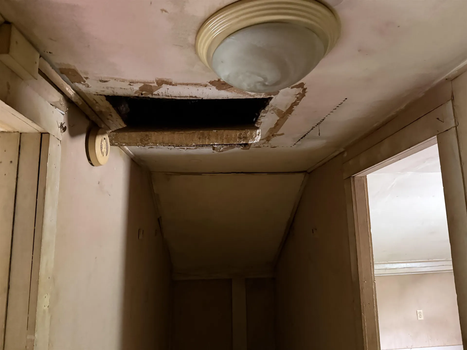 858 Vt Route 9 Woodford VT 05201