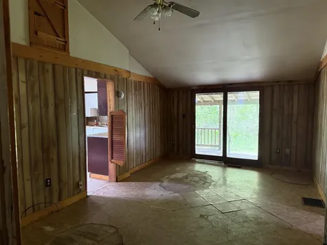 858 Vt Route 9 Woodford VT 05201