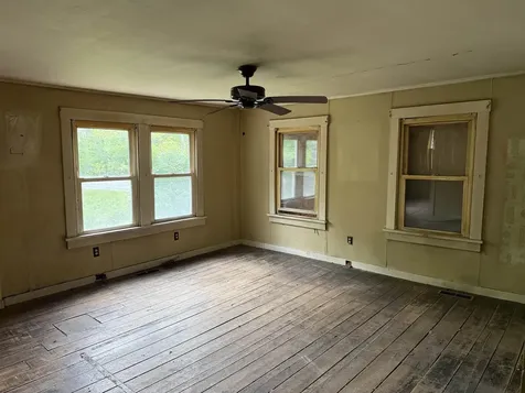 858 Vt Route 9 Woodford VT 05201