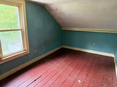 858 Vt Route 9 Woodford VT 05201