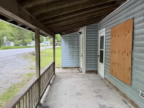 858 Vt Route 9 Woodford VT 05201