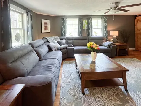 231 Walnut Street Rochester NH 03867