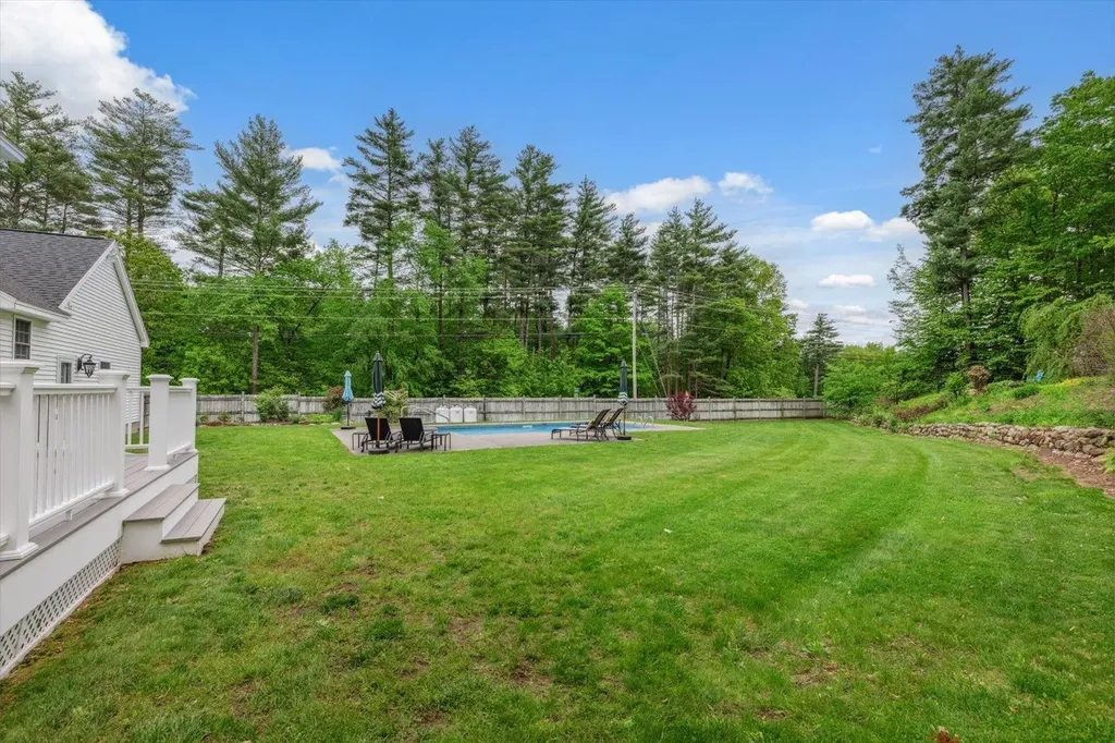 2 Cortland Road Milford NH 03055