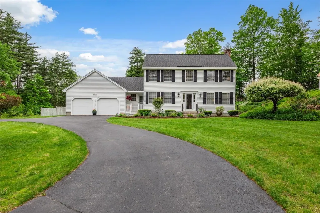 2 Cortland Road Milford NH 03055