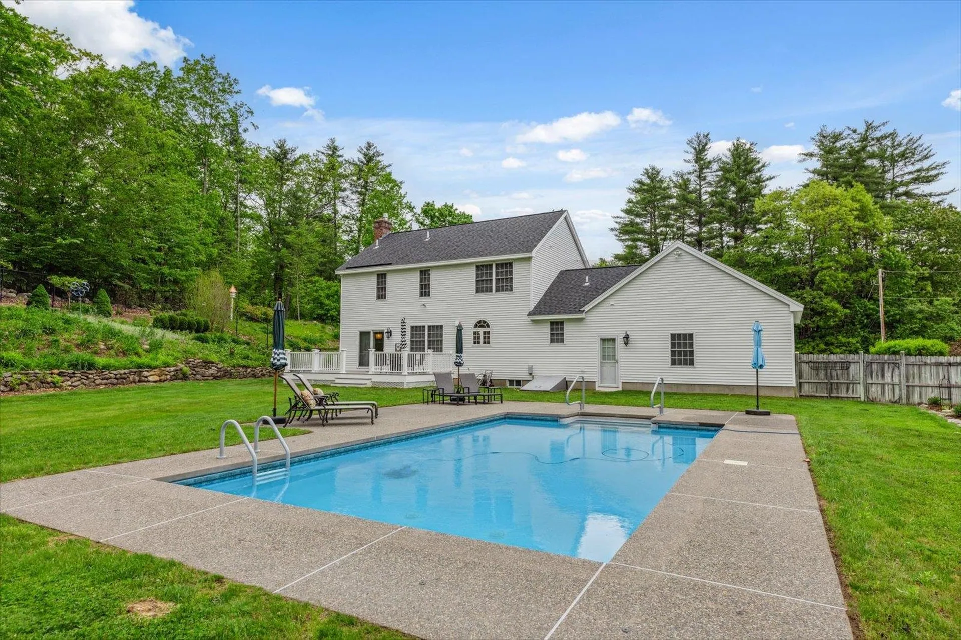 2 Cortland Road Milford NH 03055