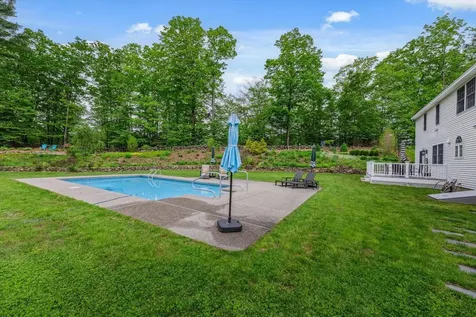 2 Cortland Road Milford NH 03055