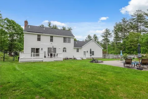 2 Cortland Road Milford NH 03055
