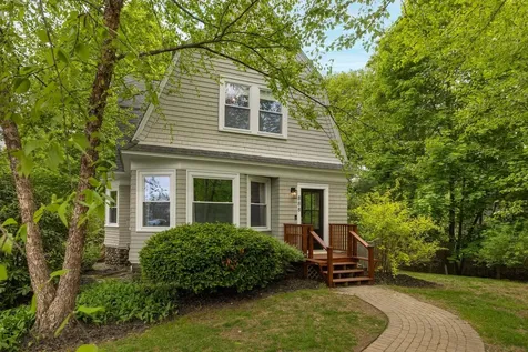 888 Greenland Road Portsmouth NH 03801