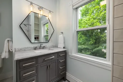 888 Greenland Road Portsmouth NH 03801