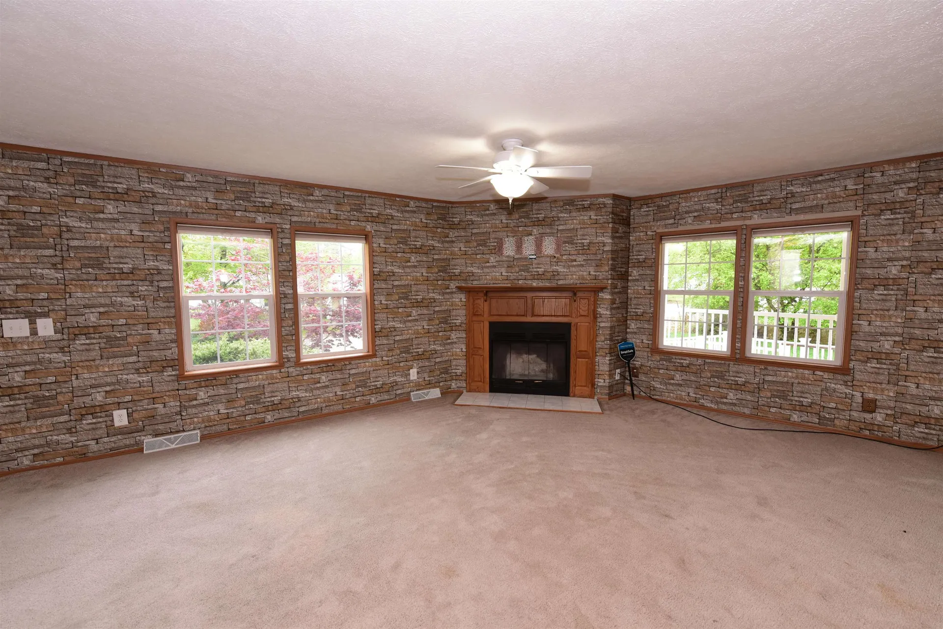 11 Firelite Road Conway NH 03818