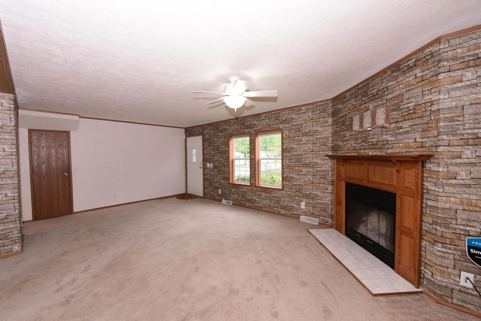 11 Firelite Road Conway NH 03818