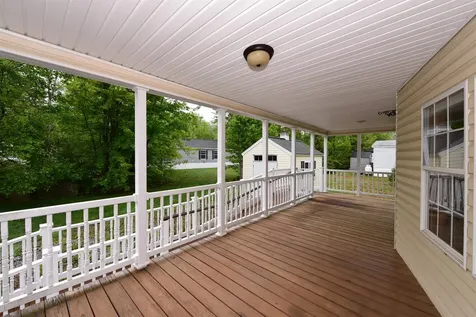 11 Firelite Road Conway NH 03818