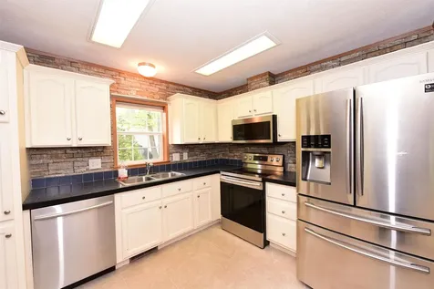 11 Firelite Road Conway NH 03818
