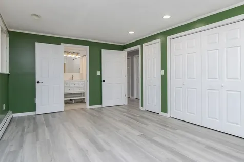 240 Leda Avenue Manchester NH 03104-4158