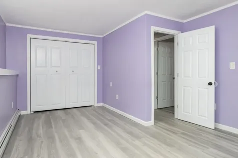 240 Leda Avenue Manchester NH 03104-4158