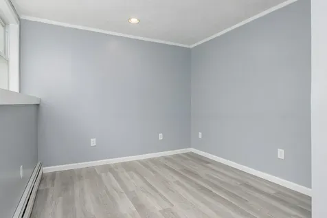 240 Leda Avenue Manchester NH 03104-4158