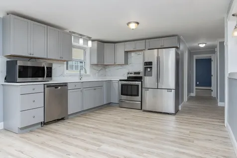 240 Leda Avenue Manchester NH 03104-4158