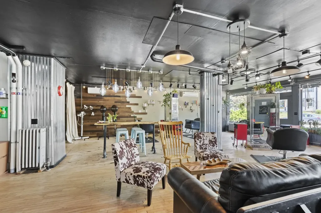 20 Washington Street Conway NH 03818-6042