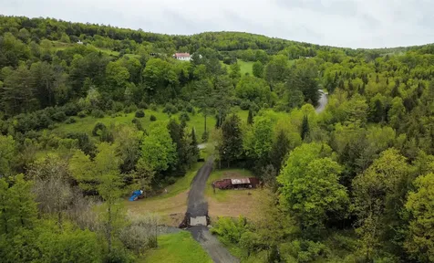 364 Spaulding Road St. Johnsbury VT 05819