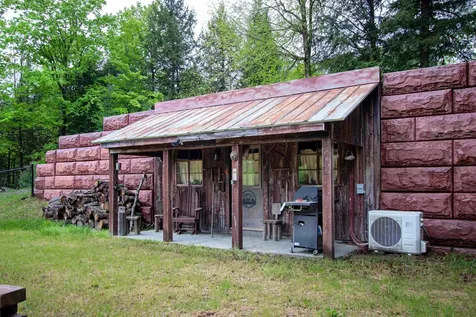 364 Spaulding Road St. Johnsbury VT 05819