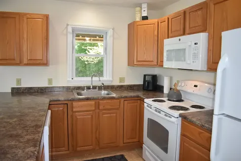 11 Creighton Street Newmarket NH 03857