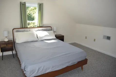 11 Creighton Street Newmarket NH 03857